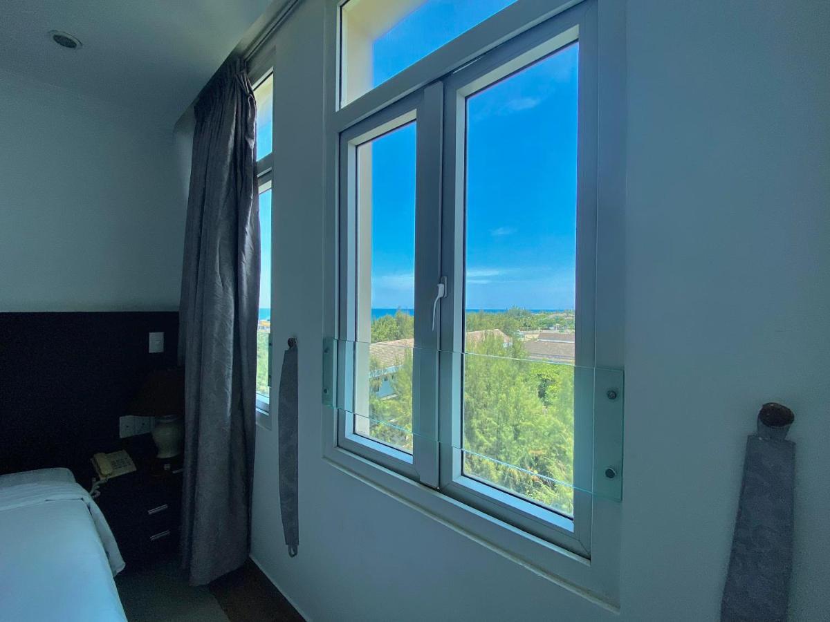 Queen Palace Sea View Hotel 岘港 外观 照片