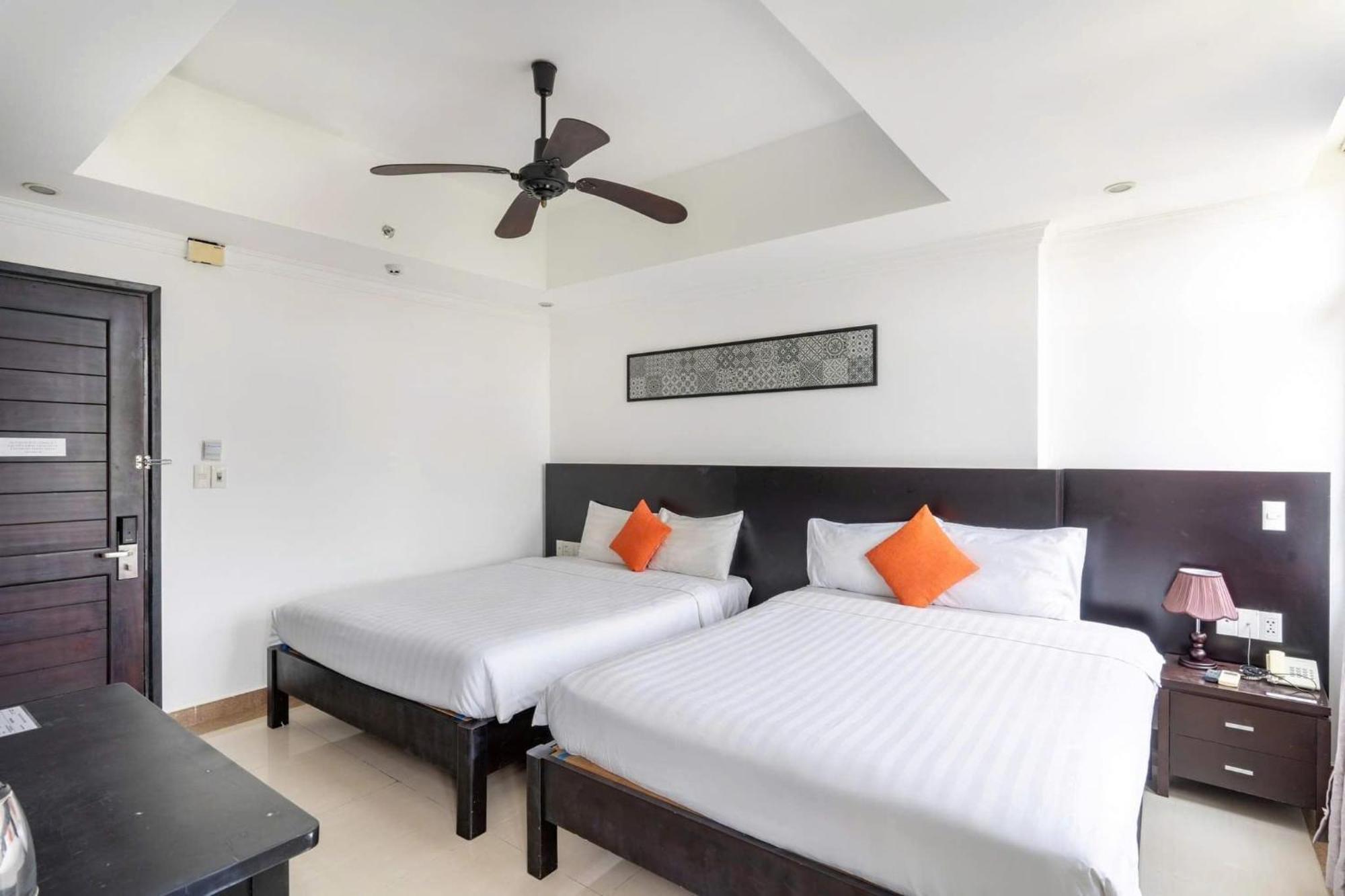 Queen Palace Sea View Hotel 岘港 外观 照片