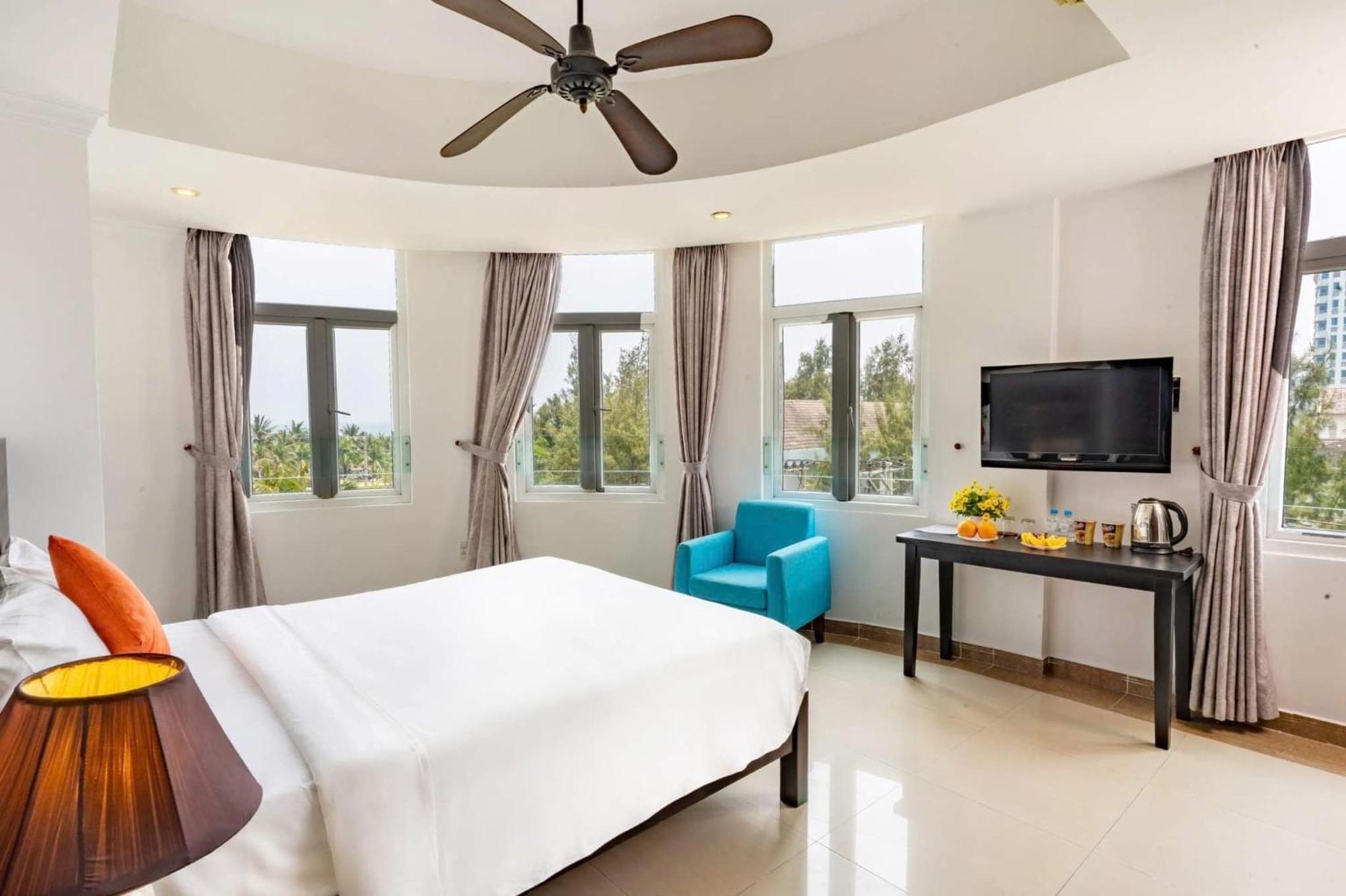 Queen Palace Sea View Hotel 岘港 外观 照片